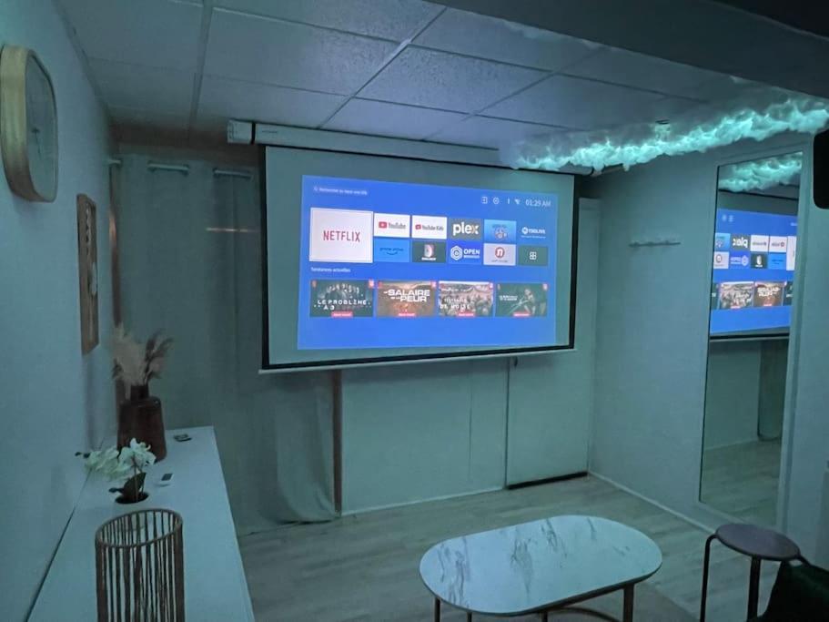 Saint-Max Mgb Studio Home Cinema מראה חיצוני תמונה